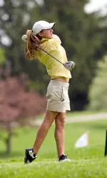 Belen Mozo is tied for fourth after two of three rounds.