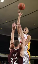 Daniel Hackett scored 13 points for the Trojans.