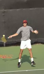 Robert Farah faces Lars Poerschke on Monday in the Sherwood singles championship.