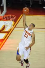 Daniel Hackett had 10 points and nine assists in USC's second-round win vs. Chattanooga at the Puerto Rico Tip-Off.