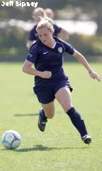 Amy Rodriguez will help Team USA aim for a berth at the 2008 Olympics.