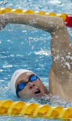 Clement Lefert took third in the 500y free on the first day of the NCAA Championships Friday.