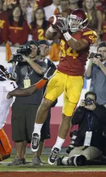 (AP) Southern California tight end Jordon Cameron catches a touchdown pass.