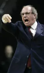 Southern California head coach Kevin O'Neill directs his team during the first half. (AP Photo/Chris Pietsch)