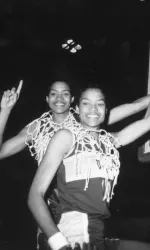 Pam and Paula McGee will have their USC jerseys hung in Galen Center on Feb. 19.