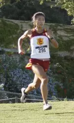 Freshman Jenna Tong continues to impress in the early season, finishing today as the third Trojan with a time of 22:19.