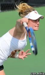 Gabriella DeSimone grabbed the big winner for USC in clinching from court five.