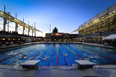 USC swimming Uytengsu Aquatics Cente