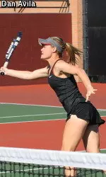 Senior Gabriella DeSimone grabbed the first singles win for the Trojans at Oregon.