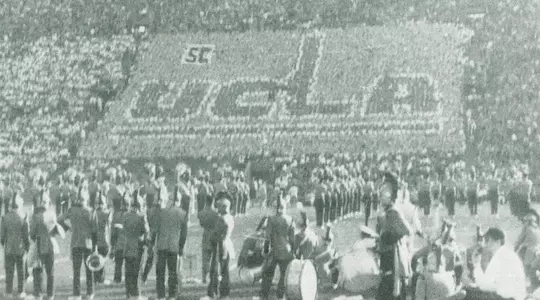 Card Stunt