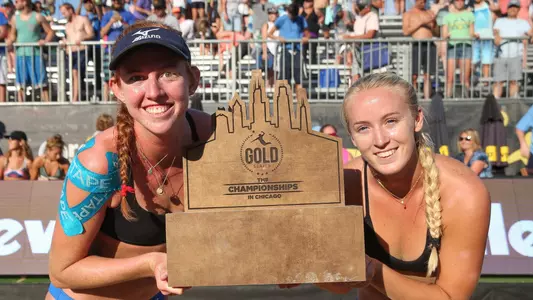 kelly and sara win AVP tourney