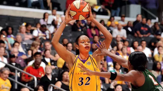 tina thompson