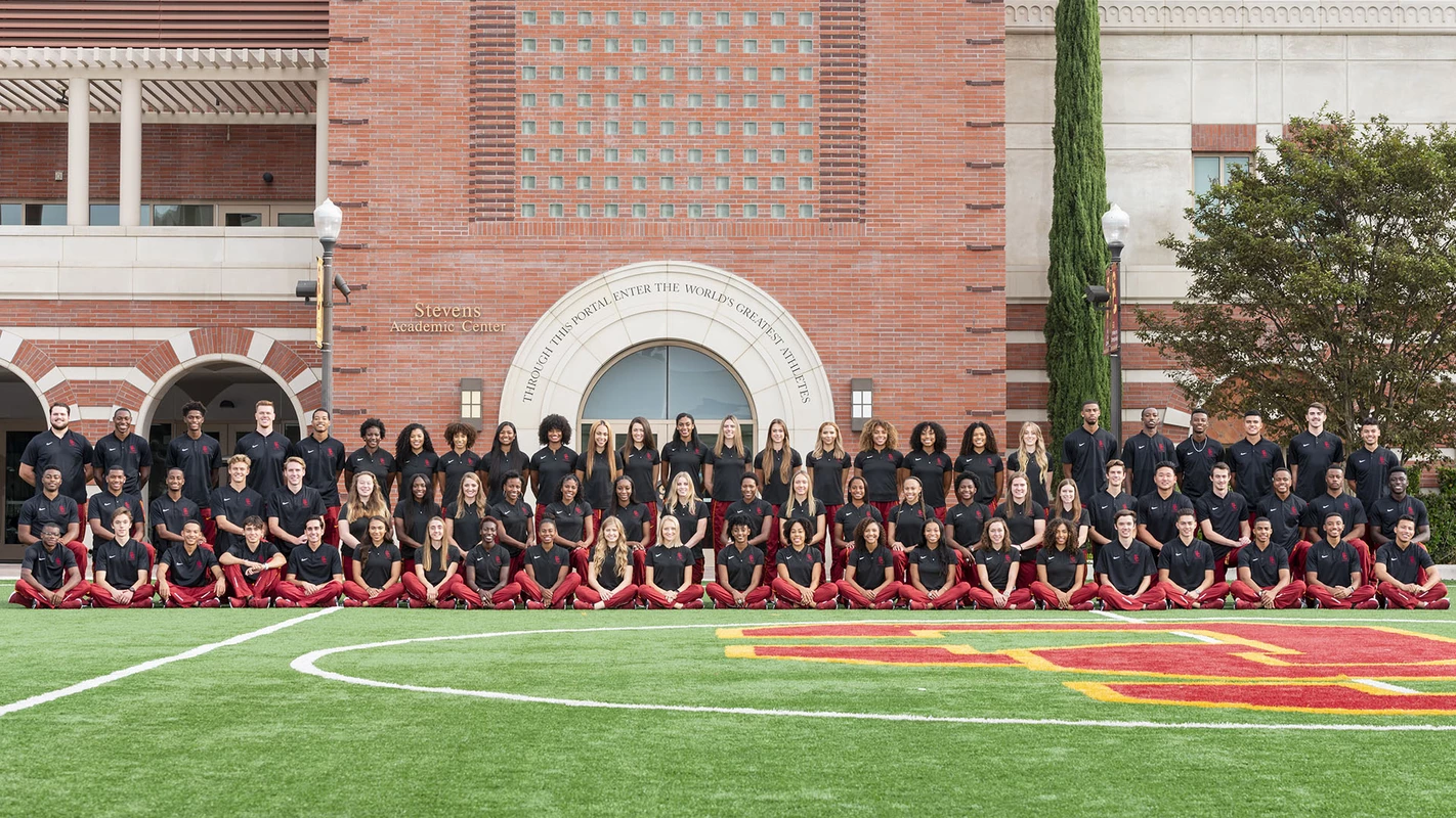 2019 USC Trojans Track & Field Team Photo