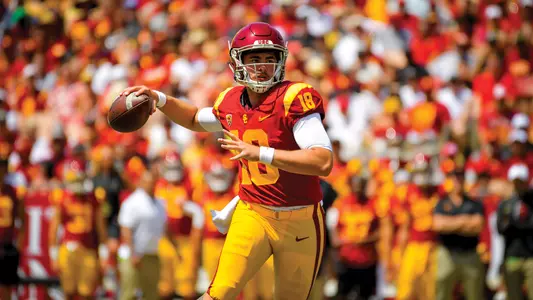 JT Daniels looks for open players during USC's 2018 season opener vs. UNLV