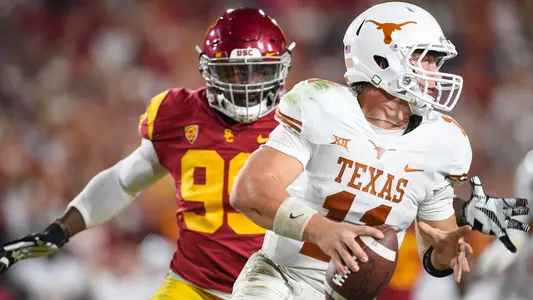 Oluwole Betiku Jr.  — USC Trojans Football