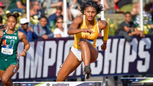 Anna Cockrell — USC Trojans Track & Field