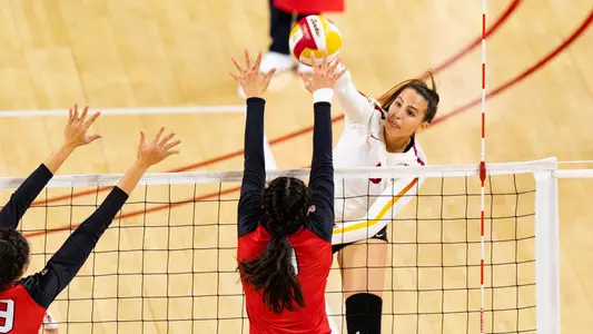 Emily Baptista attacks the Utah block