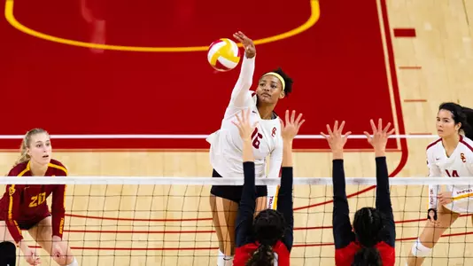 Khalia Lanier attacks