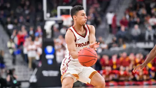USC Trojans guard Derryck Thornton passes vs. Colorado Buffaloes