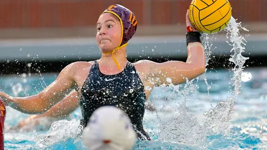 Alejandra Aznar rises up for a shot in an exhibition match vs. China