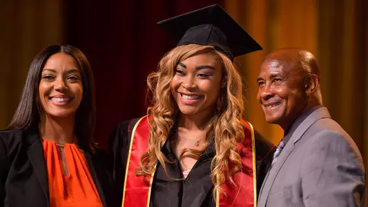 Mariya Moore — USC Trojans Basketball Graduate