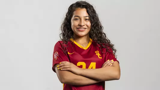 Savianna Gomez — USC Trojans Soccer