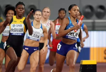 Allyson Felix in mixed 4x400m at 2019Worlds