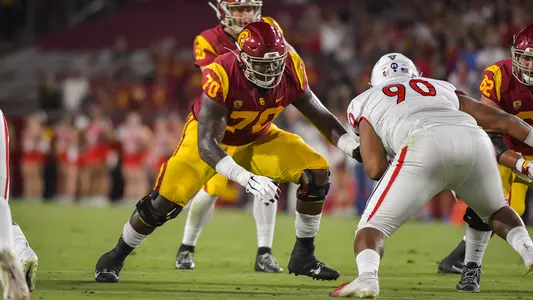 Jalen McKenzie — USC Trojans Football