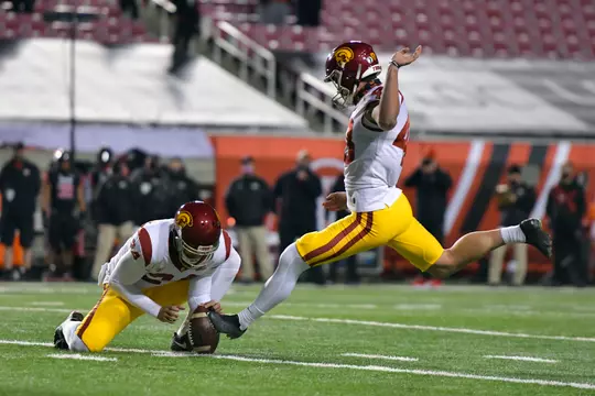 Parker Lewis kicking vs. Utha