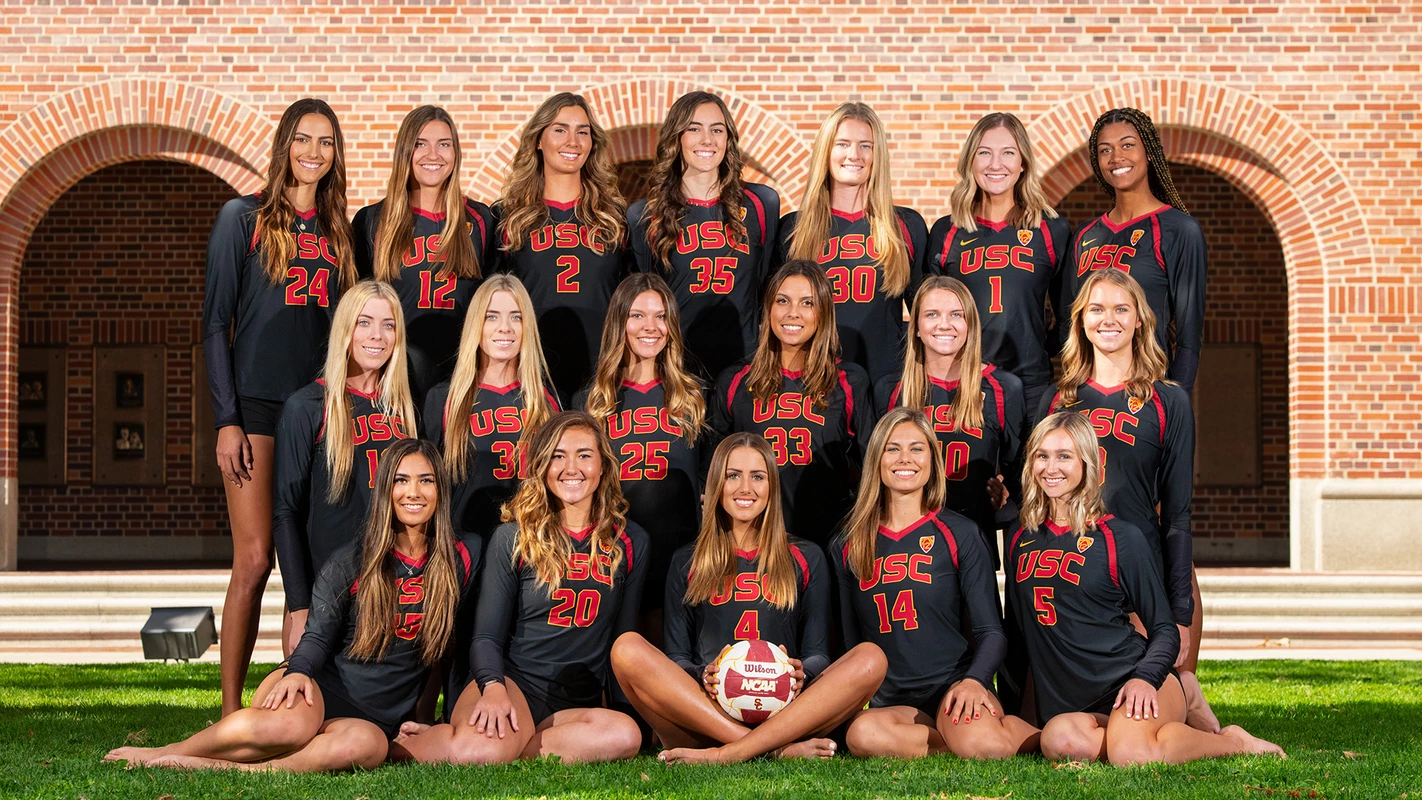 2020 USC Trojans Women's Beach Volleyball Team Photo