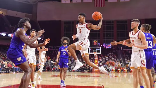 Elijah Weaver in lane against Washington