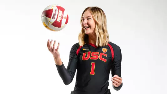 Molly Davis - USC Trojans Beach Volleyball