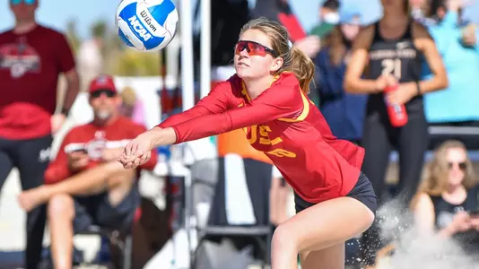 Harper Hallgren passes the ball