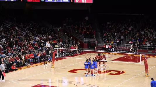 Galen Center wide shot. USC-UCLA match