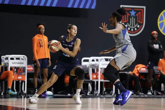 Jacki Gemelos playing