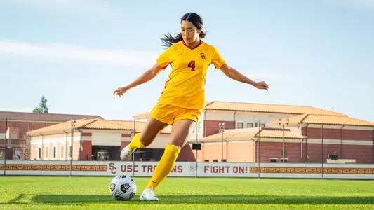 Mary Shin - USC Trojans Soccer