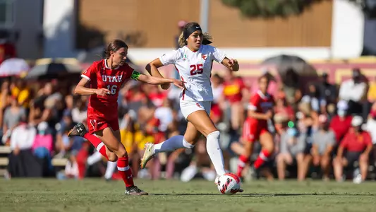 Aaliyah Farmer - USC Trojans Women's Soccer