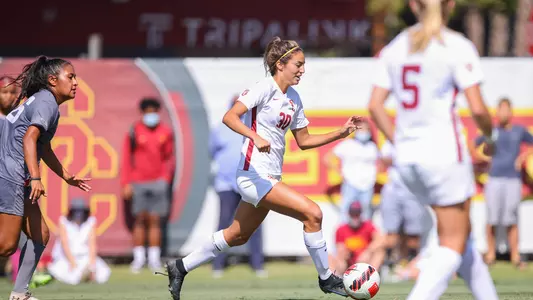 Julia Gomez - USC Trojans Women's Soccer