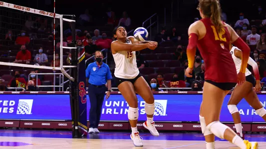 Mia Tuaniga - USC Trojans Women's Volleyball
