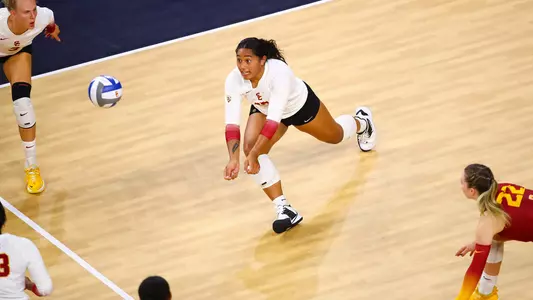 Mia Tuaniga - USC Trojans Women's Volleyball