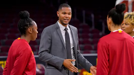 Wendale Farrow - USC Trojans Women's Basketball