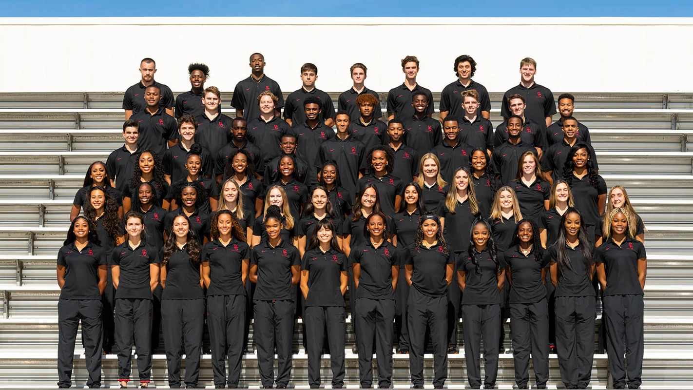 2022 USC Trojans Track and Field Team Photo