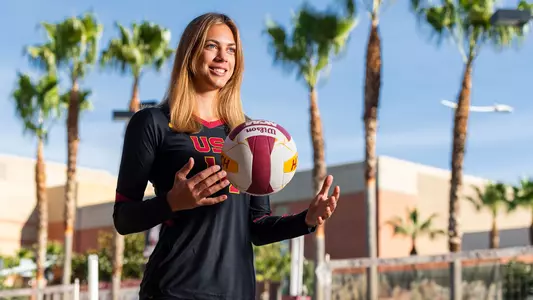 Tina Graudina - USC Trojans Beach Volleyball