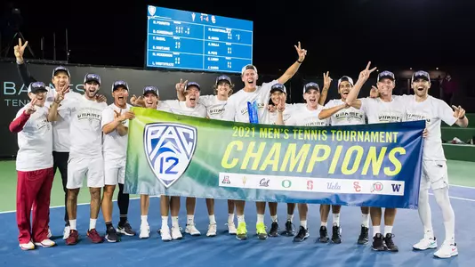 2021 Pac-12 Champions - Team cheer with banner