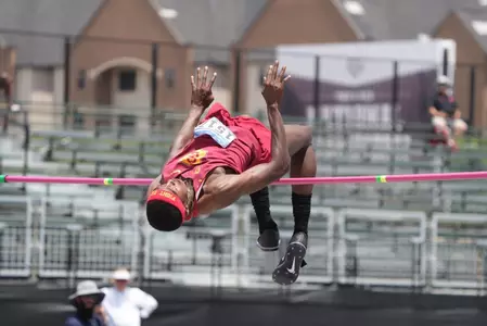 Earnest Sears III at the West Prelims