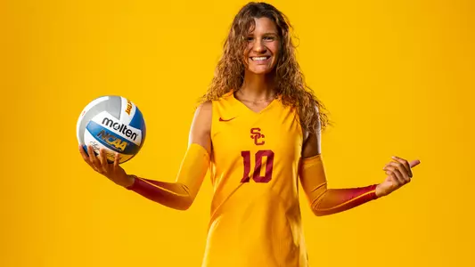 Raquel Lazaro - USC Trojans Women's Volleyball