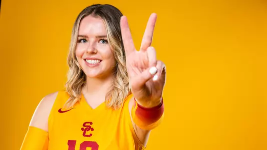 Shannon Scully - USC Trojans Women's Volleyball