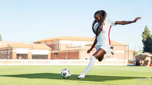 Simi Awujo - USC Trojans Women's Soccer