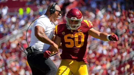 USC Trojans Football defensive lineman Nick Figueroa