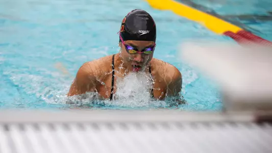 NIsha Kijkanakorn - USC Swim